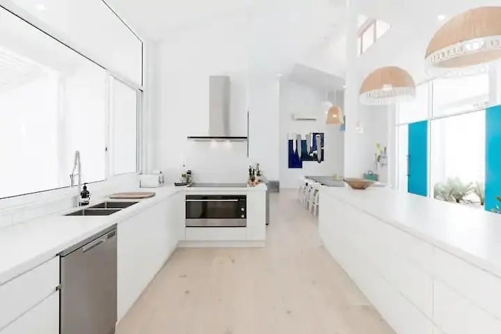 Poinciana House—Luxury Noosa Retreat Close To Beach Noosa Heads